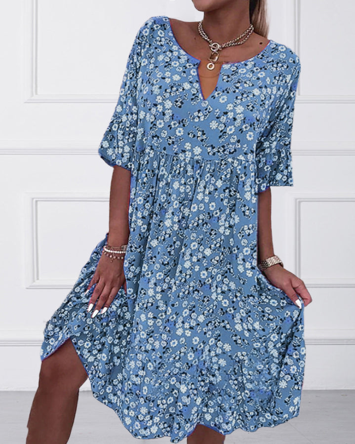 Amy – Half-Sleeve Dress with Floral Pattern